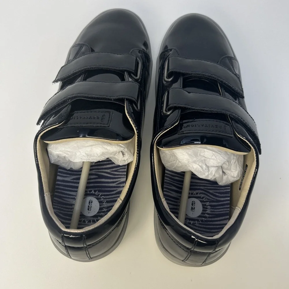 Revitalign Malibu Bella Patent Leather Orthotic Sneakers Peacoat Navy - 10W NIB